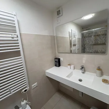Apartman G&s Belvedere - *